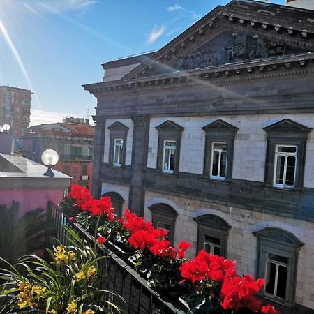 B&B Federico II Наполи Екстериор снимка