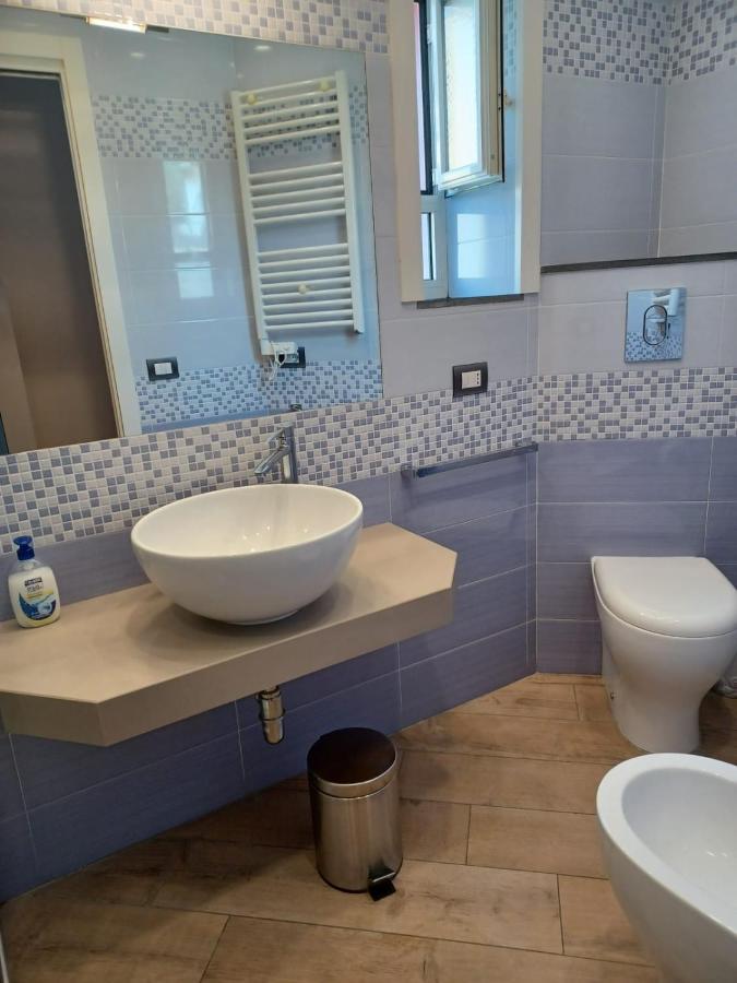 B&B Federico II Наполи Екстериор снимка
